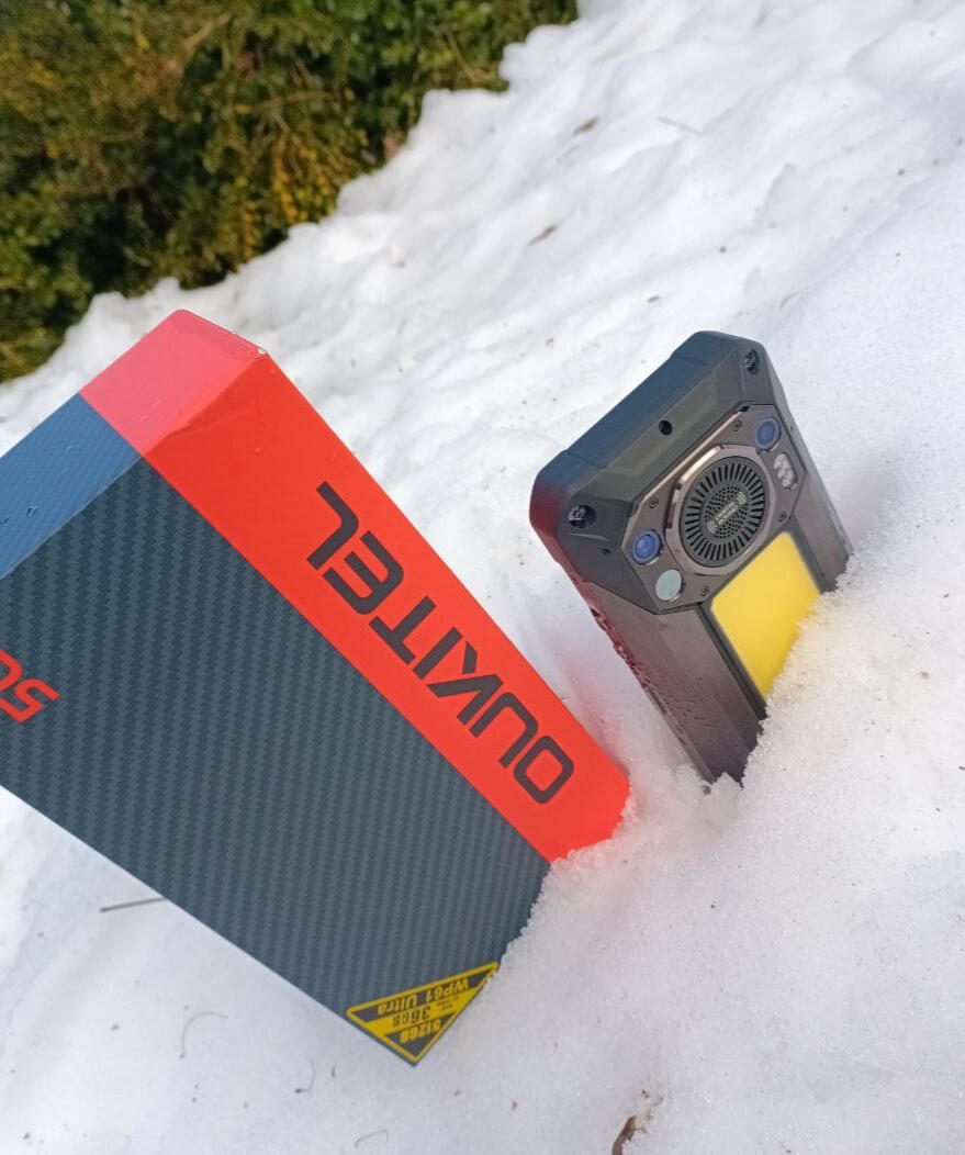 Partnership sponsorizzata da: Oukitel #adv Oukitel WP61 Ultra: Recensione Rugged Phone con Visore Termico e Batteria Infinita da 20.000mAh! Molto più di un semplice smartphone, il WP61 Ultra è uno strumento da lavoro e il cellulare perfetto per appassionat