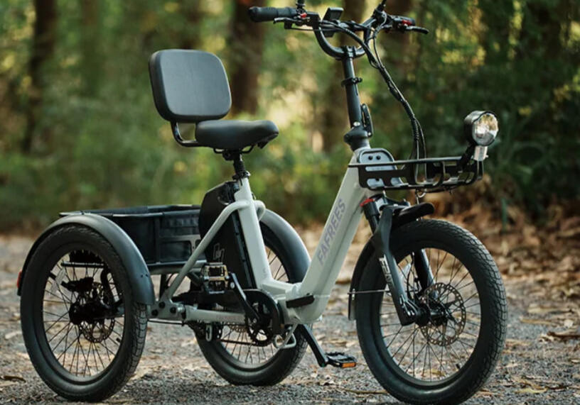 Partnership sponsorizzata da: Fafrees #ADV Recensione e test su strada della FAFREES F20 Mate II, una bici elettrica cargo a tre ruote pensata per fare la spesa e altre commissioni quotidiane.